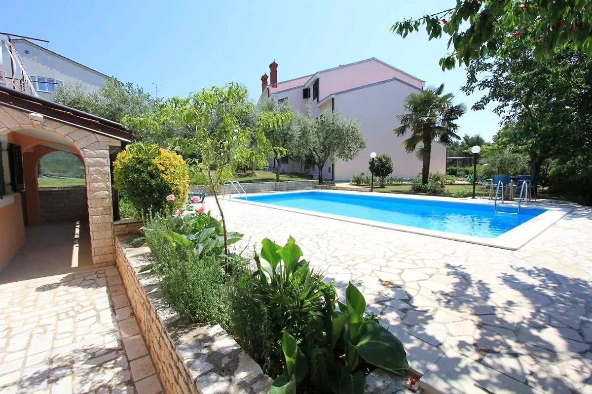Apartments Susy Pola