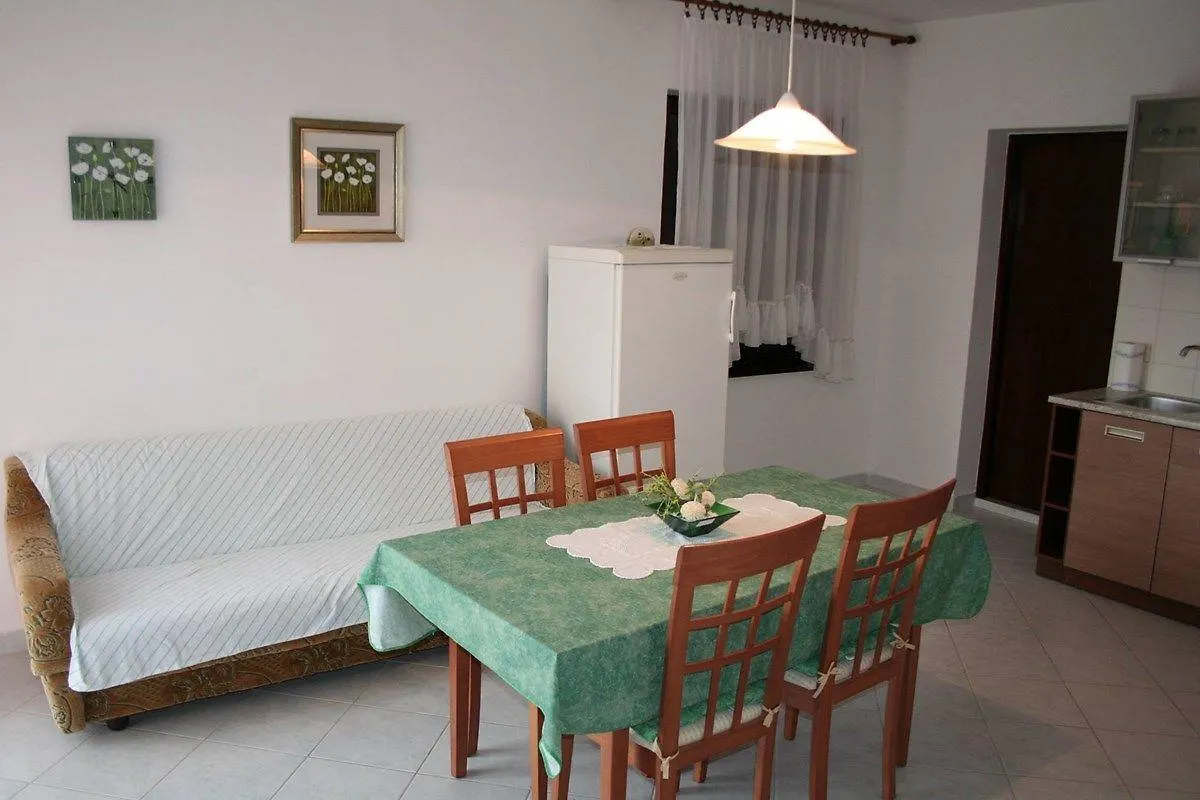Apartments Susy Pula Kroatien