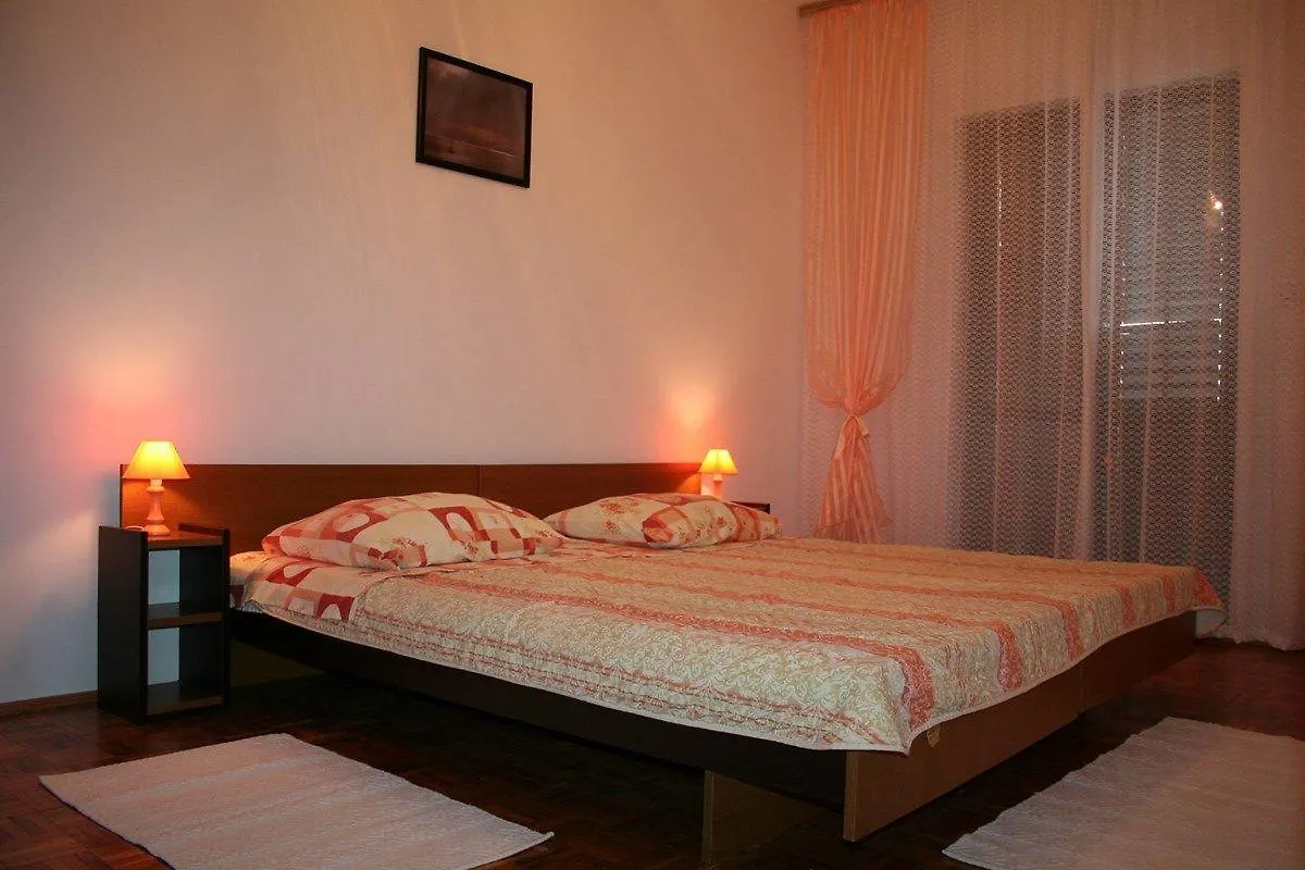 Apartments Susy Pula
