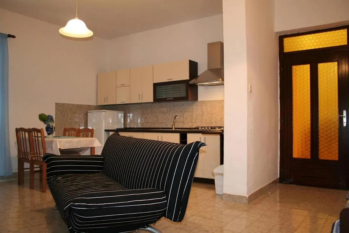 Apartments Susy Pula